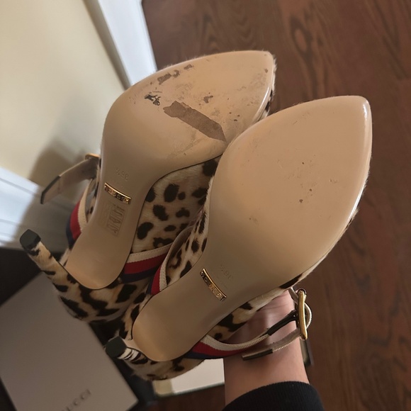 Gucci Heels - Picture 9 of 9
